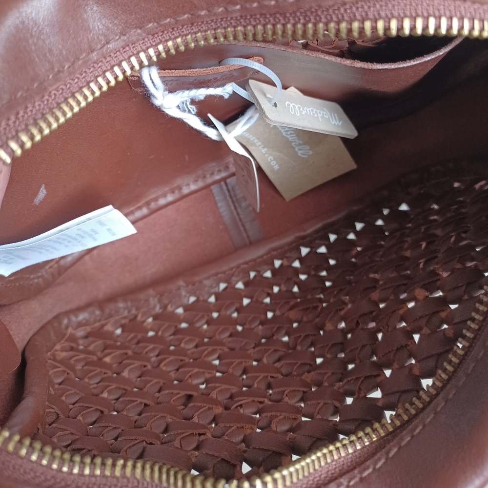 HP•Madewel Transport Camera Bag: Crochet Leather Edition - Picture 6 of 14